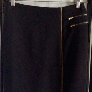 NWT Worthington Women's 4 Black Zipper Slit Skirt